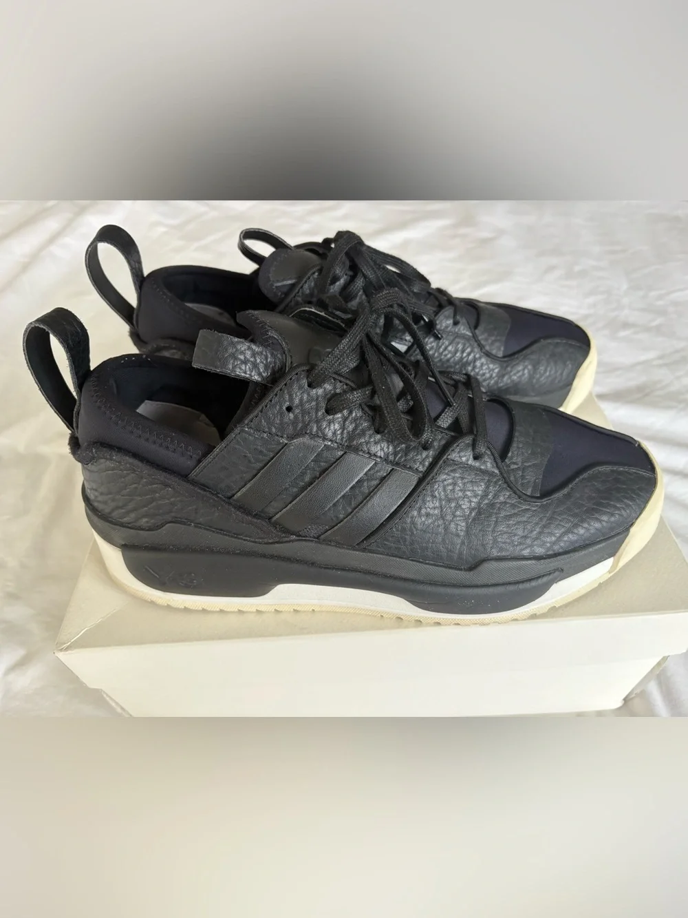 Adidas Y-3 Hokori III Black Core White Sneakers Men's Size 10 with OG Box